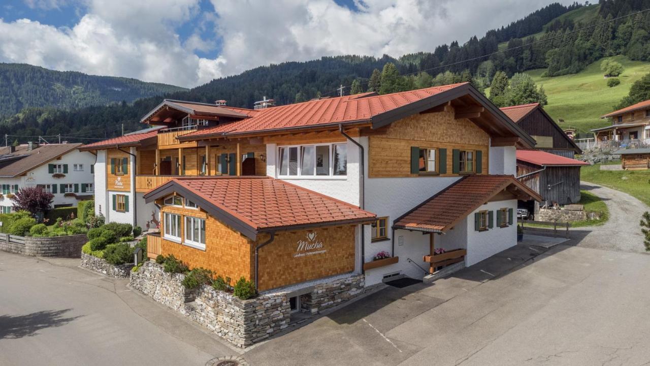 Landhaus Mucha - Ferienwohnungen - Naturpark Partner Bolsterlang Buitenkant foto