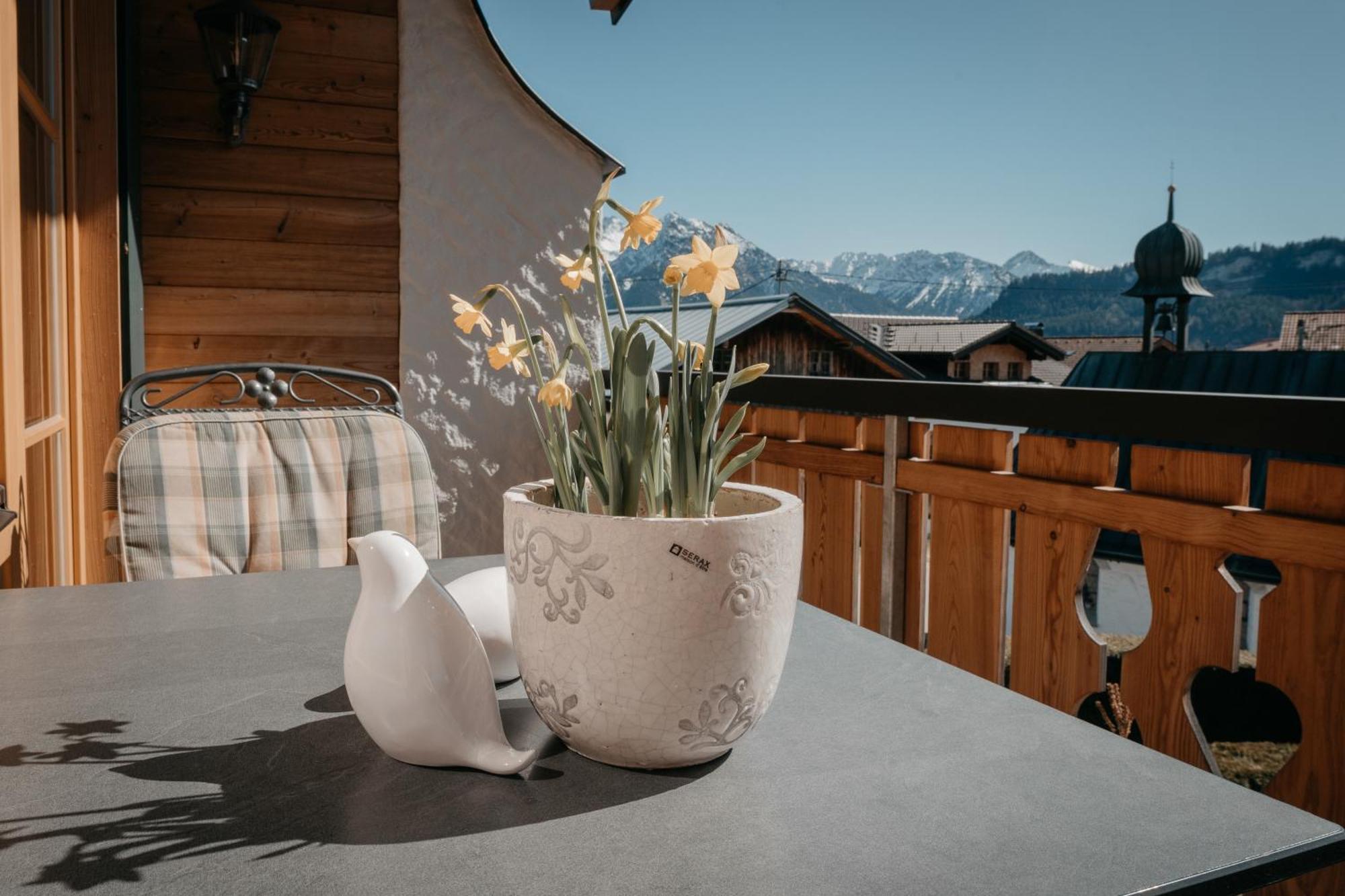 Landhaus Mucha - Ferienwohnungen - Naturpark Partner Bolsterlang Buitenkant foto